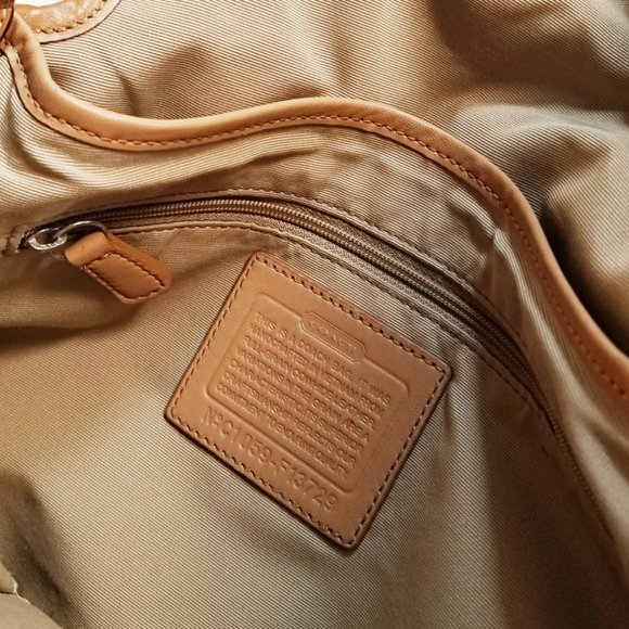 Coach Soho Pleated Leather Shoulder Bag Handbag - Picture 4 of 4